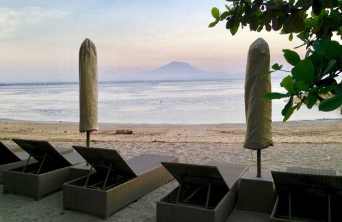 Sanur Villa | VILLA BETUTU 3 BDRM BEACHSIDE WITH POOL, SHORT WALK TO BEACH