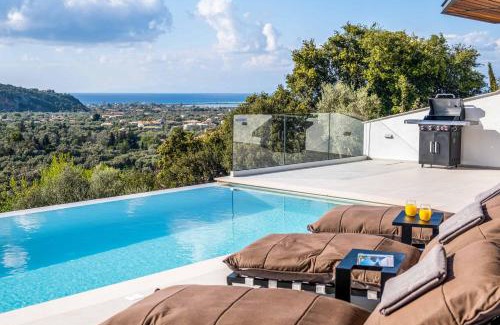 Lefkada Villa | Villa Beyond the Horizon