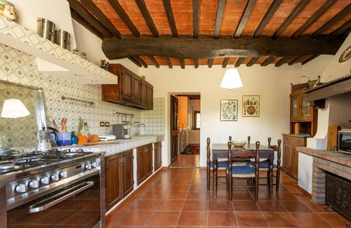 Santa Luce Villa | Villa 'Bianca Luce' with Private Pool, Private Terrace and Wi-Fi