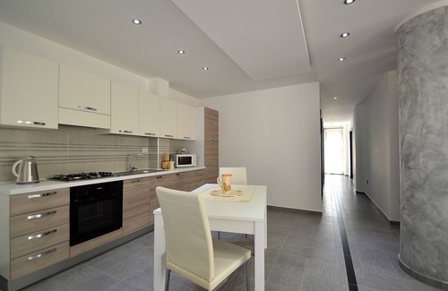Alcamo House | Villa Bianca (villa superiore)