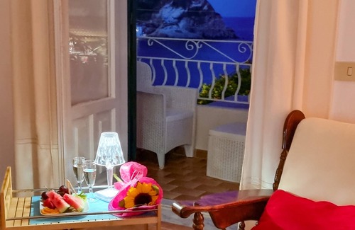 Succhivo Hotel | Villa Bina Sea Hotel