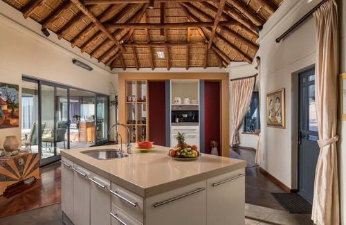 Helderberg Rural House | Villa Bizweni - Four Bedroom House, Sleeps 8