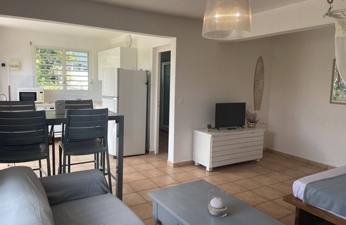 Sainte-Anne Villa | Villa Bleu Indigo, Bord de mer Avec Piscine à Sainte-anne