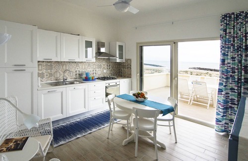 Donnalucata House | Villa "Blows on the Sea R"