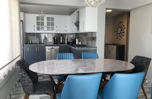 Kadnlar Denizi Mahallesi House | Villa Blue By The Pool , Near the Sea