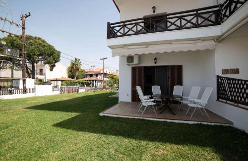 Nikita House | Villa Bona Nikiti