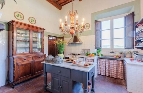 Lucca Villa | VILLA BORBONE in Pieve Santo Stefano, a Luxury Renaissance Panoramic 9 Bedrooms Retreat Villa with Private Pool