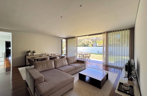 Barcelos House | Villa Branco in the North of Portugal