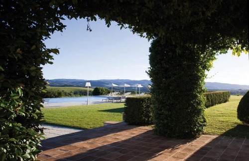 Fratta Apartment | Villa Bucher Winery