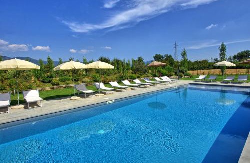 Le Piazze Villa | Villa Cangeli by PosarelliVillas