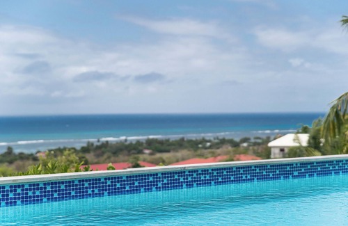 Grand-Bourg Villa | Villa Capi with a private salty pool and 3 air-conditioned bedrooms