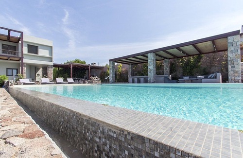 Kontos Villa | Villa Carolina in Aegina, Greece by Olive Villa Rentals | 30min by ferry!