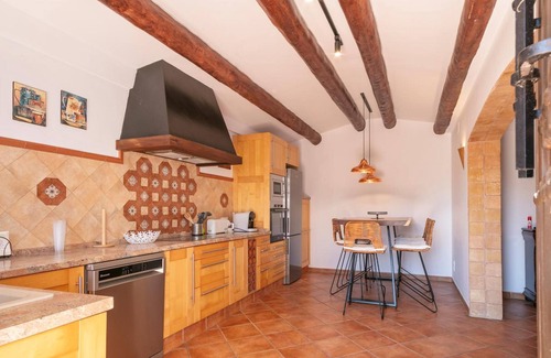 Tordera Villa | Villa 'Casa Cuatro Vientos' with Mountain Views, Wi-Fi and Air Conditioning