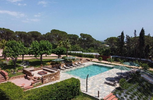 Tordera Villa | Villa 'Casa Cuatro Vientos' with Mountain Views, Wi-Fi and Air Conditioning
