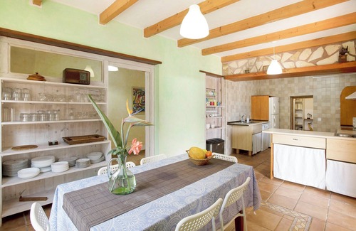 Moya Villa | Villa 'Casa Las Flores' with Mountain View