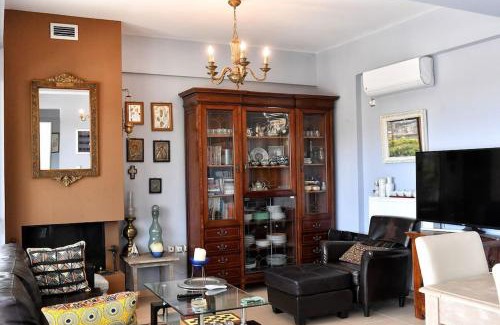 Loutraki Villa | Villa Cat El