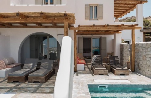 Maragas Villa | Villa Caterina Is Family Friendly, Pet Friendly, Close To The Beach And To Town
