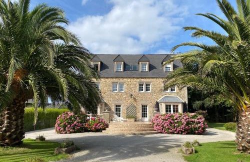 Reville Villa | Villa Champfleury, à 50 m de la plage!