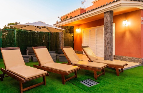 Costa Adeje Ski Chalet | Villa Chloe Costa Adeje