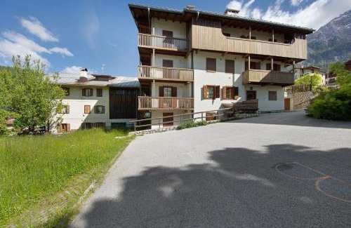 San Vito di Cadore Apartment | Villa Cleila Blu D