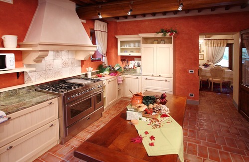 Reggello Villa | Villa close to Florence with private swimming pool and garden