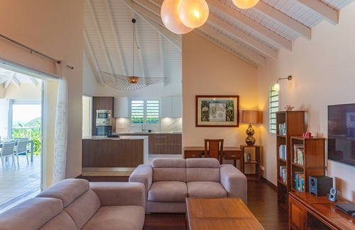 Deshaies Villa | Villa Cocoon enjoying one of the most beautiful views of Guadeloupe with swimming pool