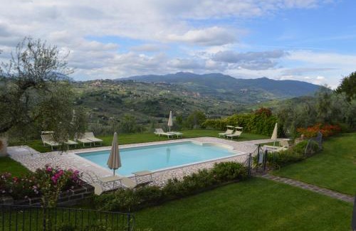 Fara in Sabina Apartment | Villa Collebelvedere - Near Rome with Home Restaurant