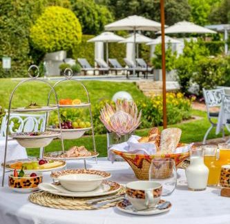 Constantia House | Villa Coloniale Schumacher Luxury Retreat, Adults Only