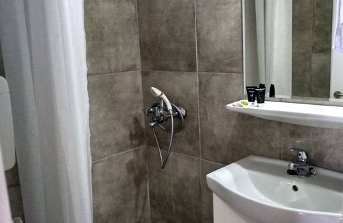 Derveni Hotel | Villa Constantina Apartments