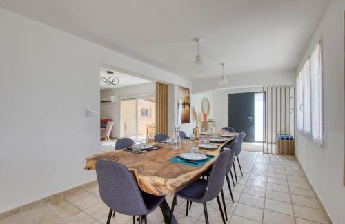 Six-Fours-les-Plages House | Villa Coquelicot - Maison climatisée avec piscine