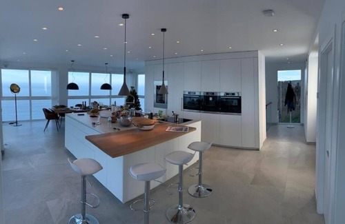 Sauzal Villa | Villa 'Crystal Ocean Villa' with Sea View, Heated Pool & Wi-Fi