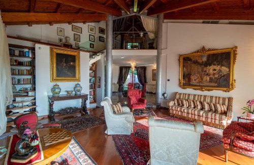 Alba Apartment | Villa D'Autore