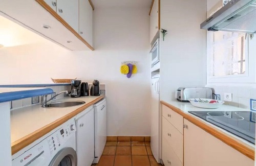 Le Dramont Villa | Villa Dans le Village de Cap Esterel, Sport et Nature