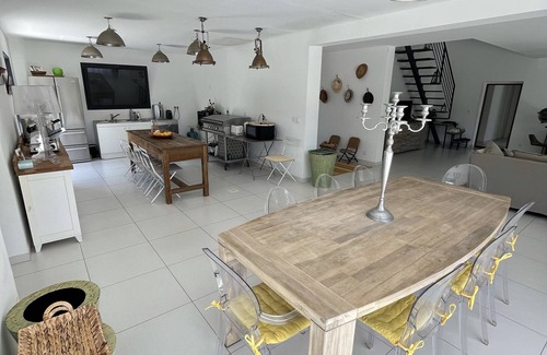 Pinarellu Villa | Villa Darchitecte Corse du Sud. Accès Direct Plage de Lavu Santu