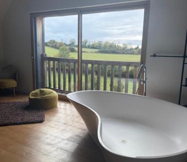 Bonneville-sur-Touques Villa | Villa de 400m2 15p - Piscine intérieure chauffée