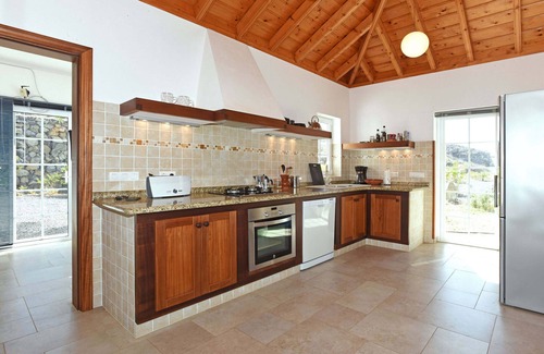 Tijarafe Ski Chalet | Villa de La Luz