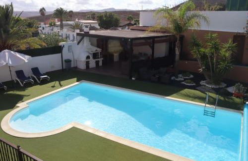 Parque Holandes Villa | Villa de lujo que mira al mar