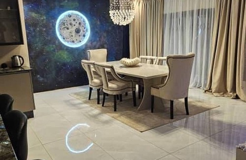 Harare House | Villa De Luna in Avondale, Lomagundi Road