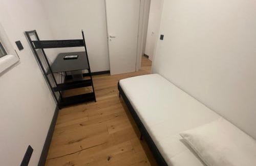 Arena Villa | Villa-de Luxe-Salle de bain-Vue sur la campagne à 5 minutes de la mer Qui est composé de 5 chambres