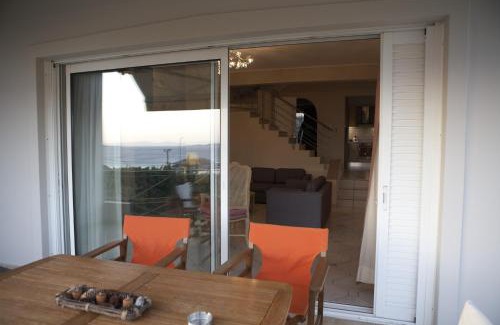 Kropia House | VILLA DEEP BLUE