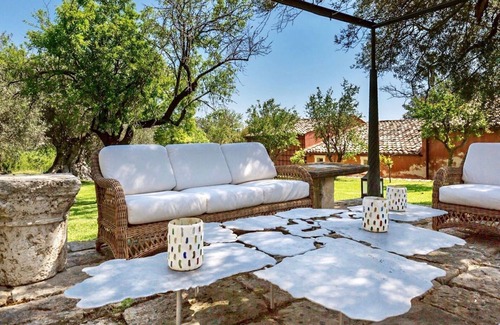 Noto Villa | VILLA DEGLI OLIVI - Five Bedroom Villa, Sleeps 9