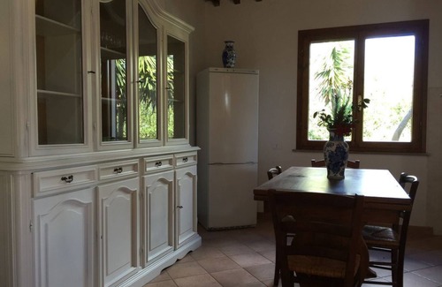 Cecina Villa | Villa dei Fiori Margherita Enclosed garden, Private Pool, PET FRIENDLY