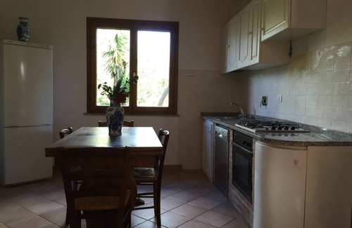 Cecina Villa | Villa dei Fiori Margherita Enclosed garden, Private Pool, PET FRIENDLY