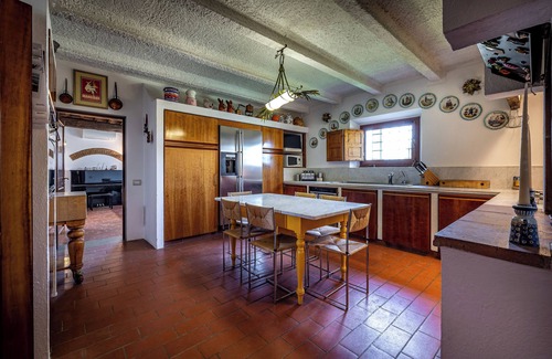 Grassina Villa | Villa Dei Pavoni - Luxury Villa on top of hills in Florence