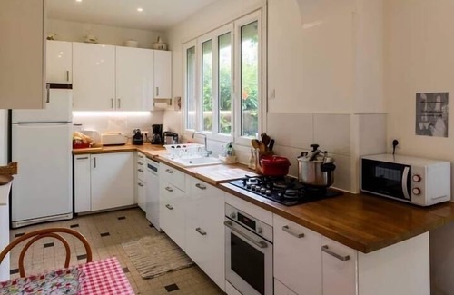 Cempuis House | Villa des glycines and spa