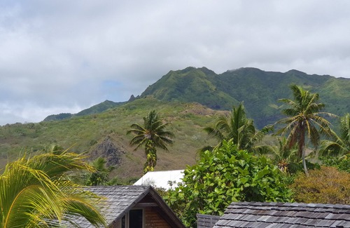 Temae House | Villa Des Riac oceanfront oceanfront cottage