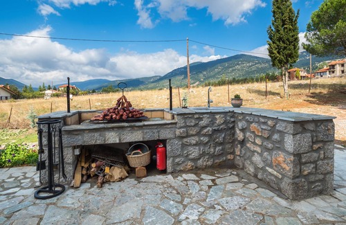 Arachova Apartment | Villa Dianne Apt 1 Livadi Arachovas