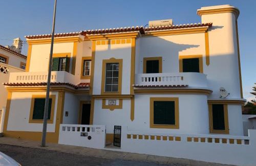 Zambujeira do Mar Bed & Breakfast | Villa Do Mar SW