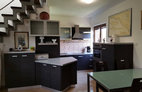 Skrip Villa | Villa Dore- Holiday House With Swimming Pool (ST)