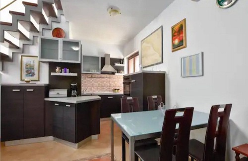 Skrip Villa | Villa Dore- Holiday House With Swimming Pool (ST)